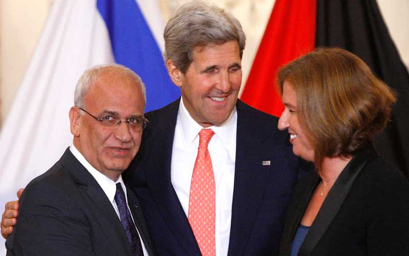 Palestinians chief negotiator Saeb Erekat, U.S. Secretary of State John Kerry and Israeli Justice Minister Tzipi Livni